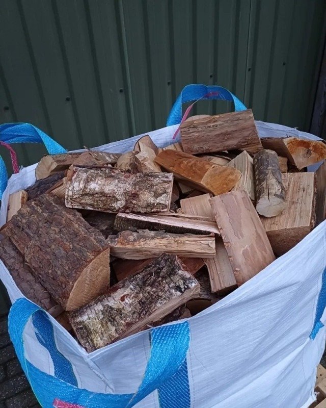 Eschen-Brennholz 25 cm – 4 Big Bags à 1,0 SRM
